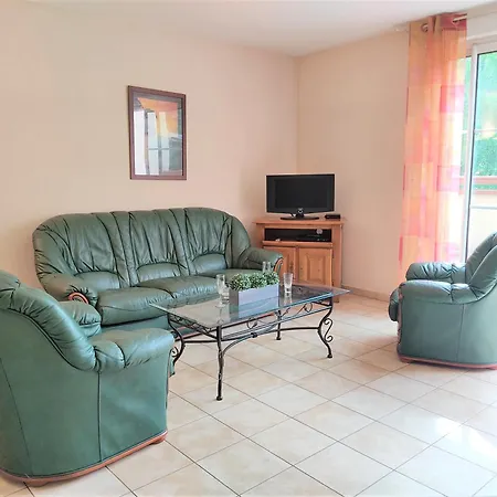 Spacieux En Centre Village - Gentiane Apartmán *